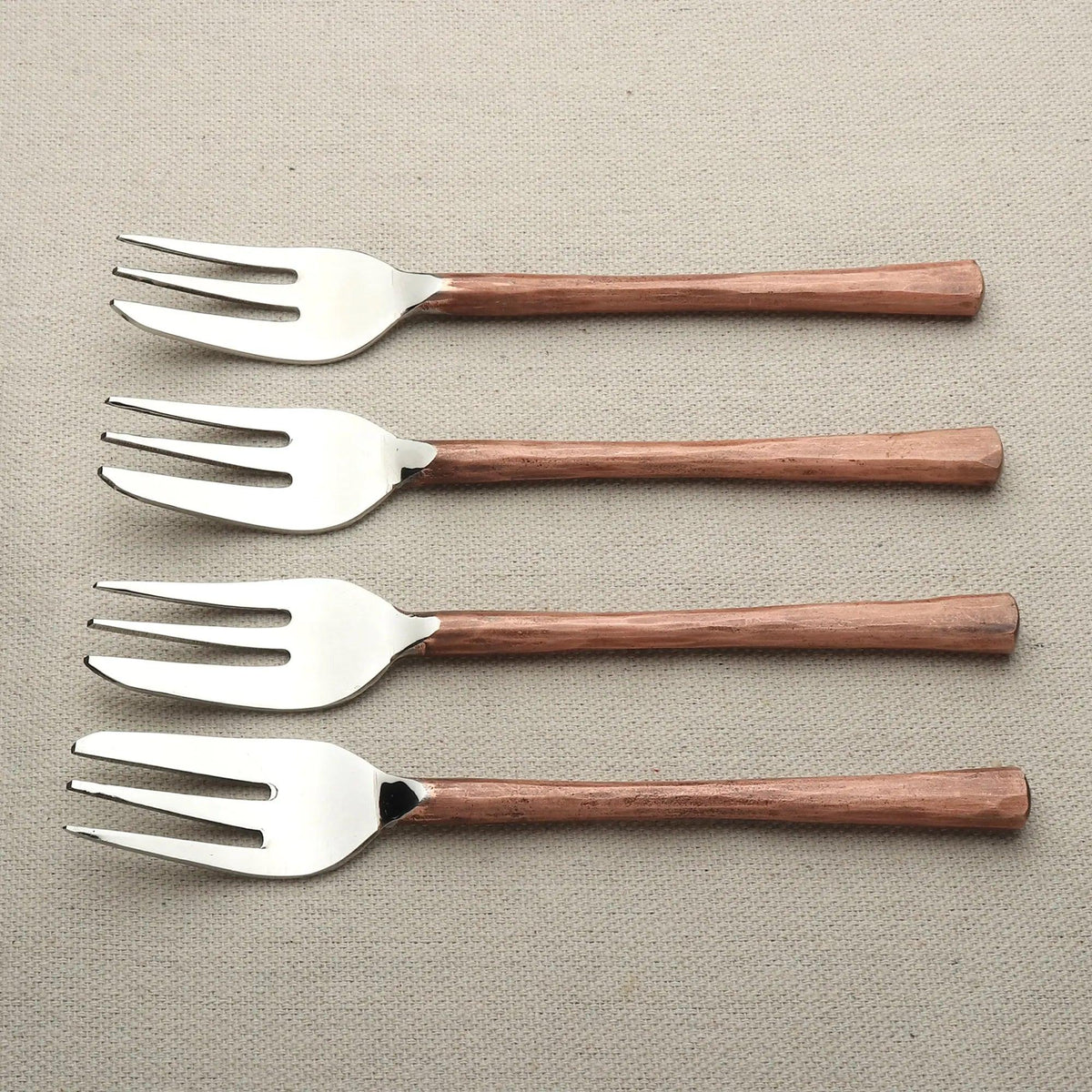 MEDICKI DESSERT/PASTRY FORK 4 PC. SET